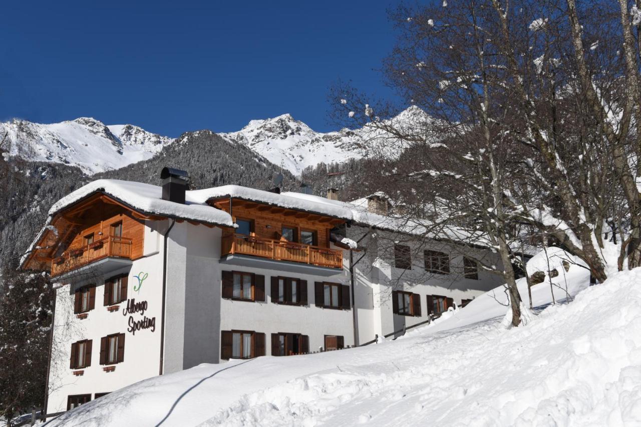 Albergo Sporting Пейо Фонти Экстерьер фото